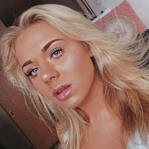 schickmarthaaa image 2